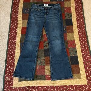 Denizen from Levi’s Mid Rise Bootcut Women's Jeans - Size 8 Short (29x30)